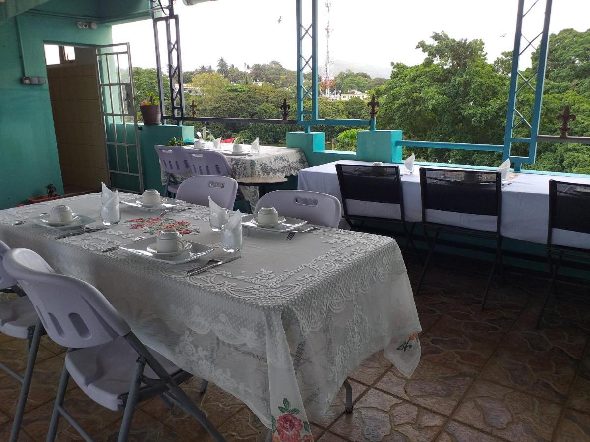 Tyvabro Guesthouse Mahébourg Zewnętrze zdjęcie